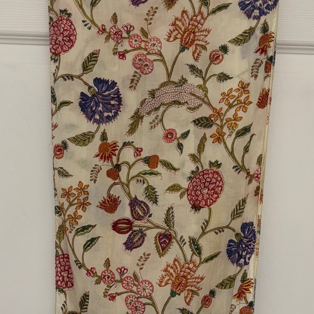 💐 Cotton Floral Patterned Scarf 💐